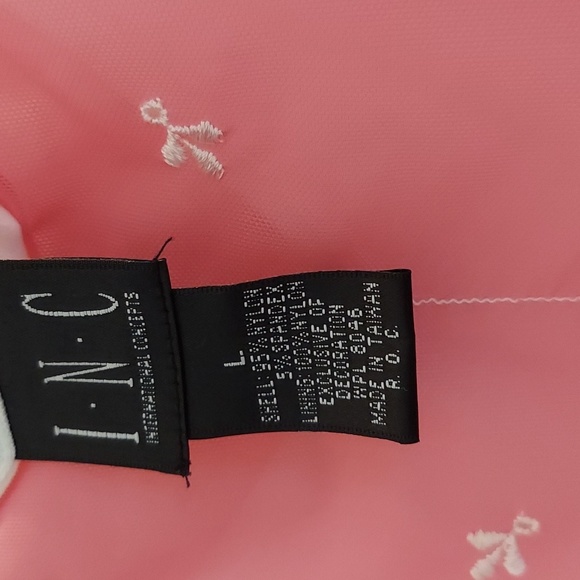 Blouse - Picture 3 of 3